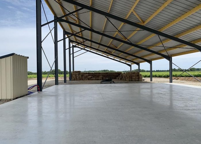 hangar photovoltaïque stockage